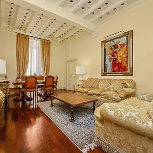 https://magnifica-residenza-a-campo-de-fiori.it-romehotels.com