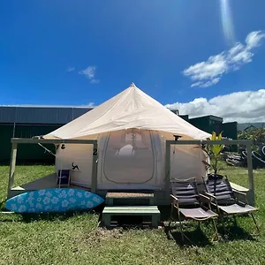https://north-shore-glamping-camping-laie-oahu-hawaii.hotelsinhawaii.org